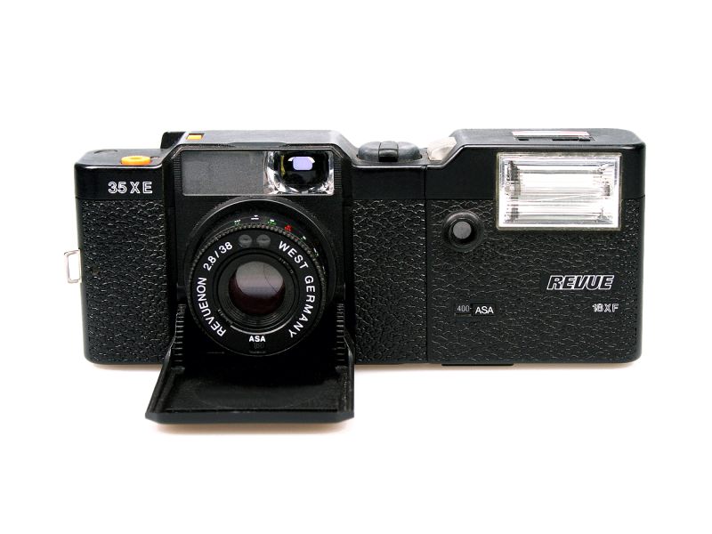 Datei:Revue 35 XE Tauber.jpg