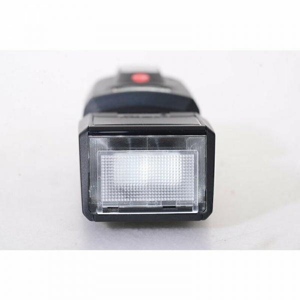 Datei:Leica SF-58 TeamFoto 3.jpg