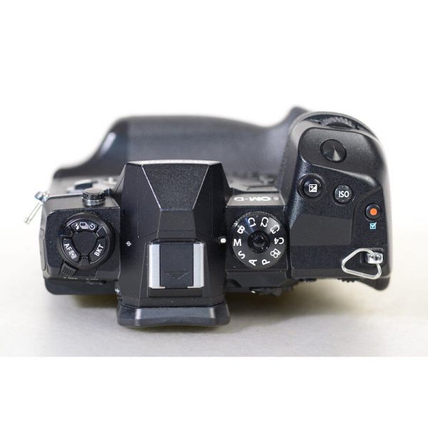 Datei:E-M1X TeamFoto 5.jpg