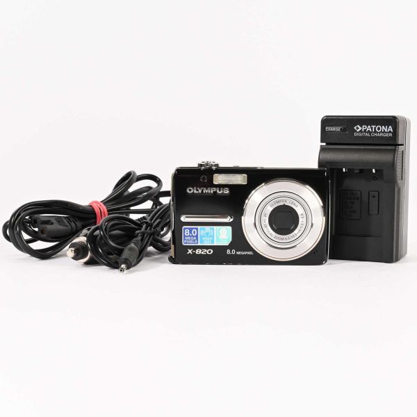 Datei:Olympus Digitalkamera X-820 Arsenal 1.jpg